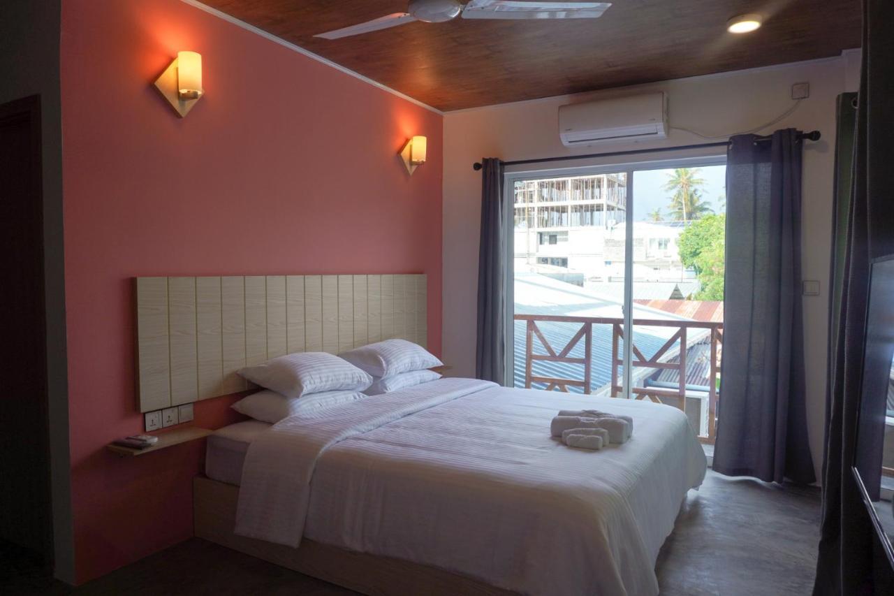 The Zen Den Hotel Thulusdhoo Ngoại thất bức ảnh