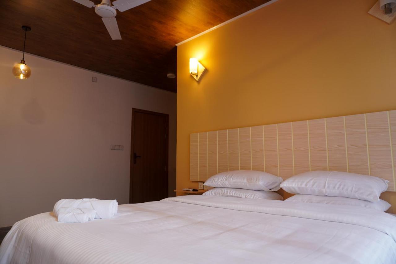 The Zen Den Hotel Thulusdhoo Ngoại thất bức ảnh