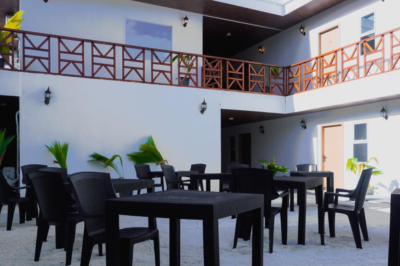 The Zen Den Hotel Thulusdhoo Ngoại thất bức ảnh